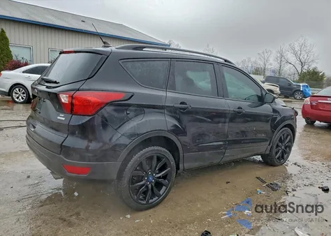 2019 Ford Escape Se z USA, uszkodzony, nr VIN 1FMCU0GD8KUB54053